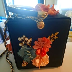 Vintage Style Floral Box Clutch